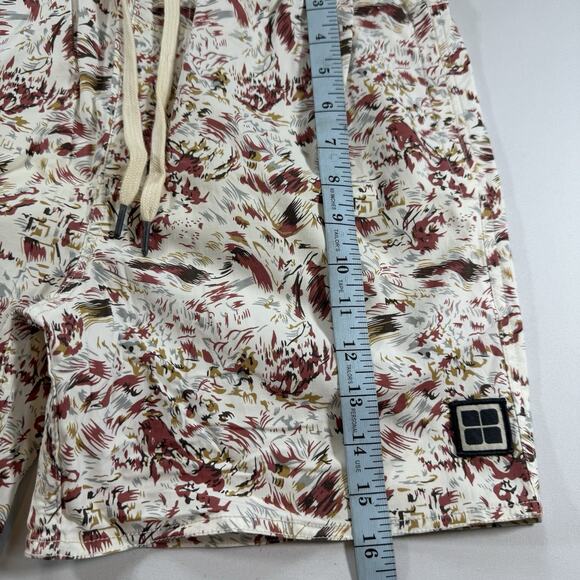 Insight Mens Shorts Sz Small Beige Red Patterned Stretch Hybrid Trunks Pockets - Picture 8 of 10